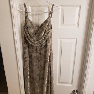 Reverly Skye Floral Burnout Silver Sage